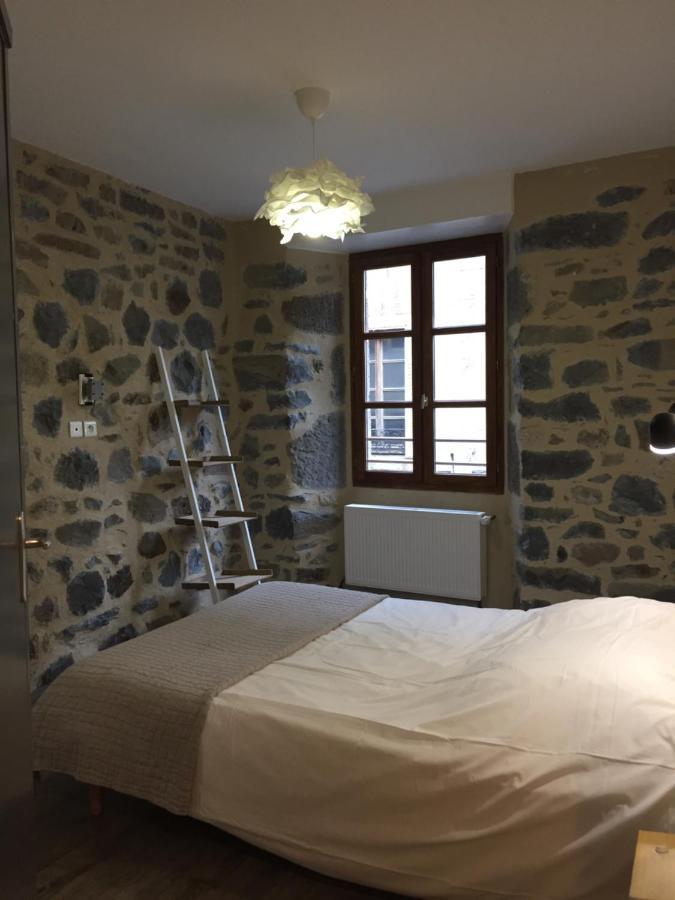 Hotel Restaurant Le Bardiere Laguiole Exterior foto
